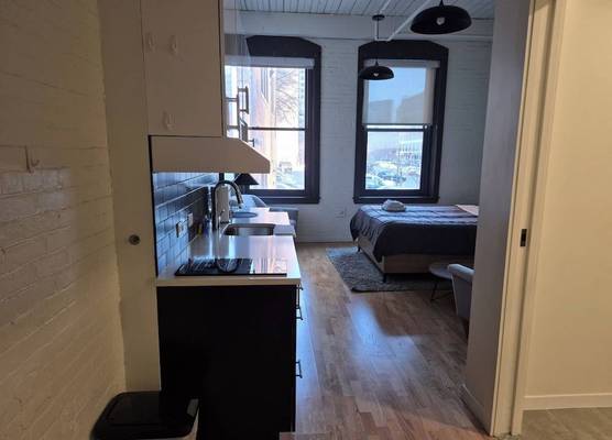 Trumbull Apartments 1