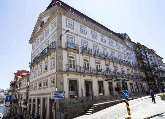 Hotel Carris Porto Ribeira 1