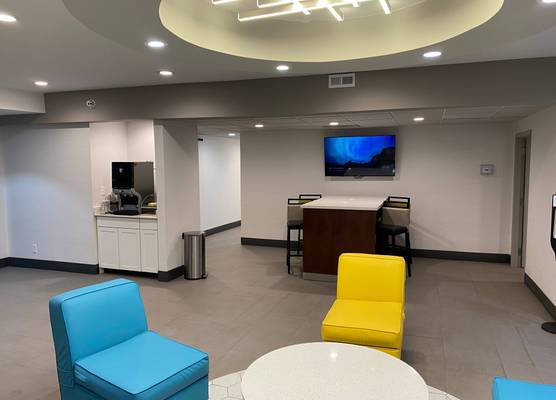 Red Lion Inn & Suites Nashville Airport (Closed) 1