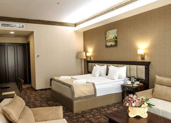 Konyak Hotel 1