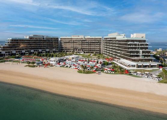 Vignette Collection TH8 PALM DUBAI BEACH RESORT by IHG 1