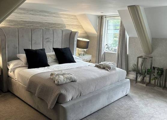 OYO The Townhouse 1
