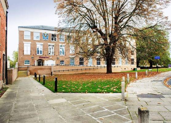 Premier Inn Bury St Edmunds Town Centre 1
