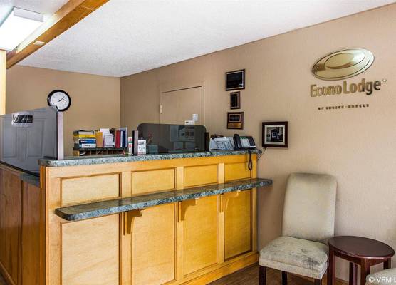 Econo Lodge Elizabeth City 1