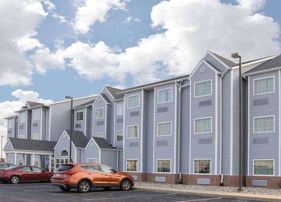 Microtel Inn & Suites by Wyndham Delphos 1