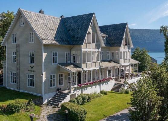 Visnes Hotel Stryn 1