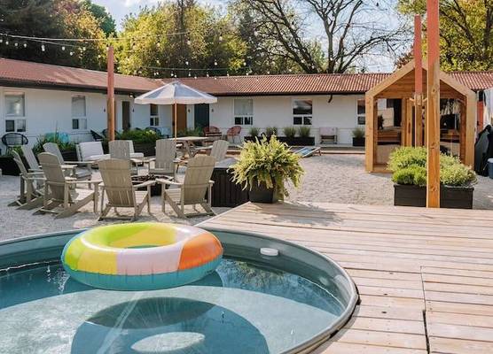 Penny's Motel & Apres 1