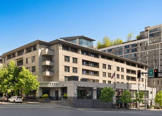 Courtyard by Marriott Seattle Bellevue/Downtown 1