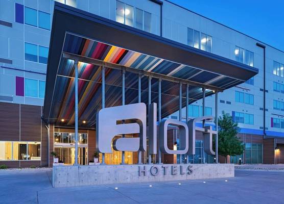 Aloft by Marriott Omaha West 1