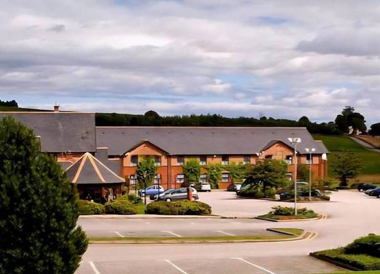 Monifieth Farm Hotel 1