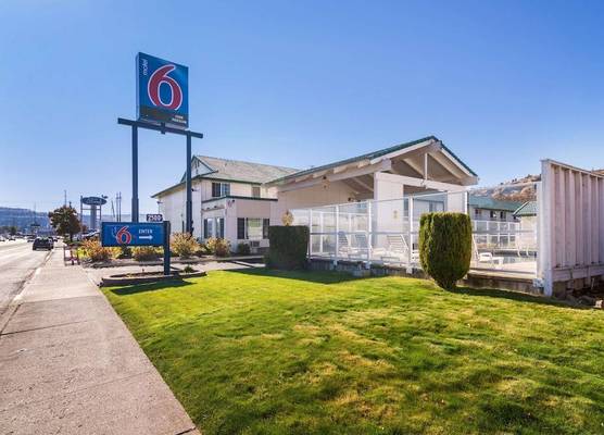 Motel 6-The Dalles, OR 1