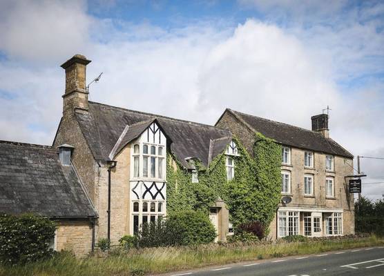 Merrymouth Inn 1