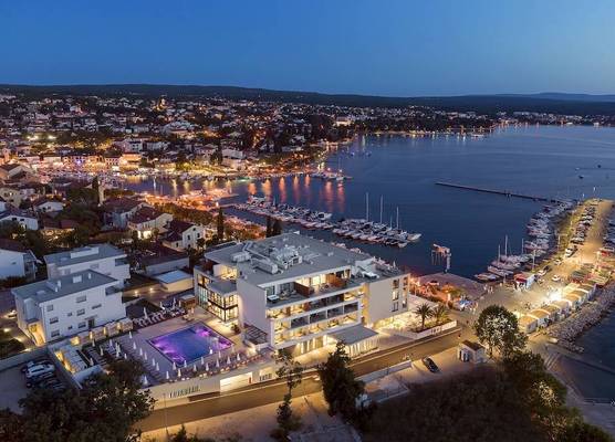 Luxury Hotel Riva 1