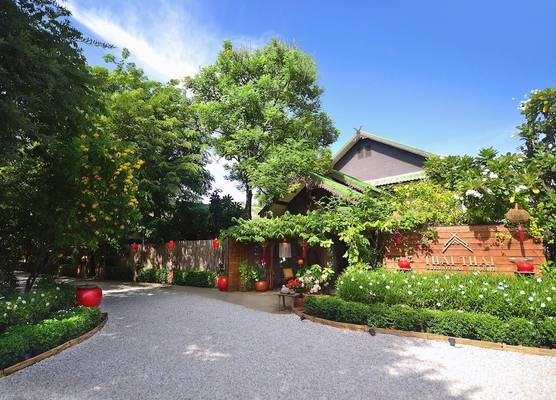Thai Thai Sukhothai Resort 1