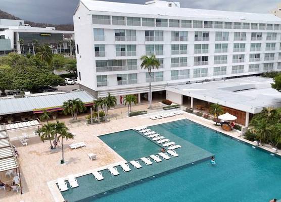 Tamaca Beach Resort 1