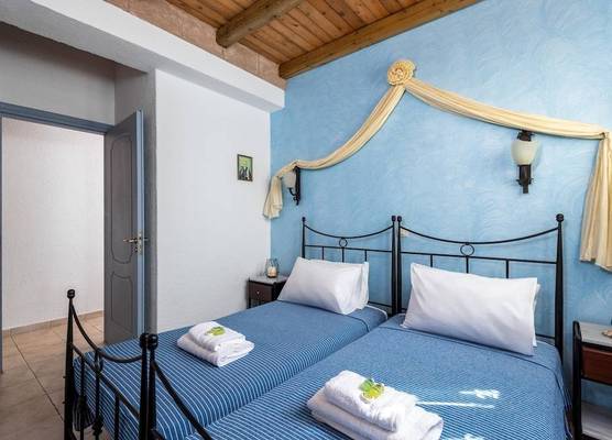 Agnanti Beach Apartments 1