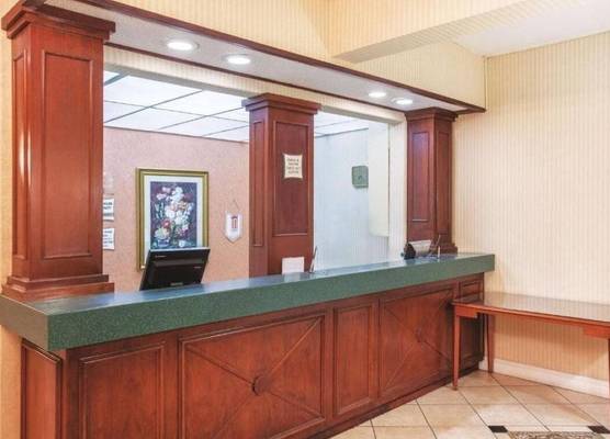 University Inn & Suites Berkeley 1