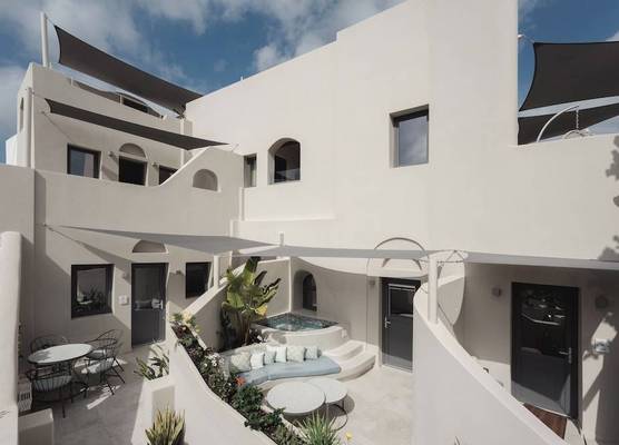 Galaria Serenity Suites 1