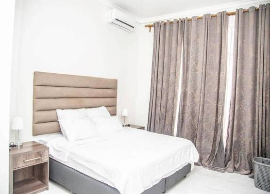Longhorn Executive Apartment 1