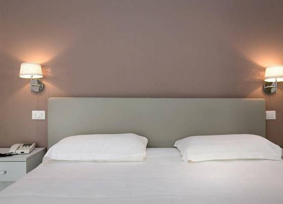 Hotel Saviola 1