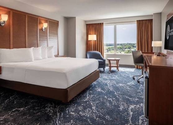 Isle Casino Hotel Waterloo Hotel & Casino - A Caesars Rewards Destination 1