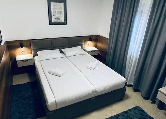 Kollar D Guest House - Prenoćište ROOMS 1