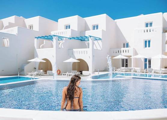 NAXIAN EMERALD HOTEL 1