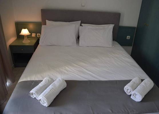 Lefteris Spacious APT Near Ialysos Beach 1