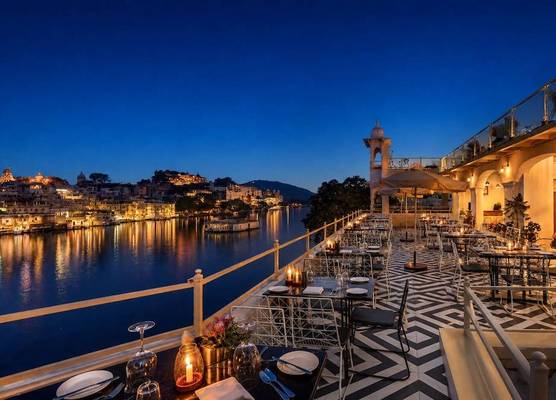 Sarovar - Lake Facing Boutique Hotel On Lake Pichola 1