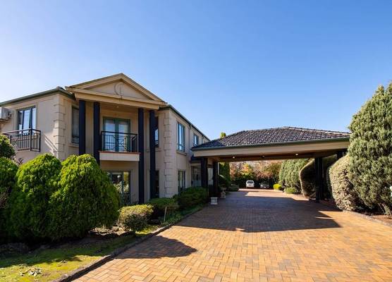 Gateway on Monash 1