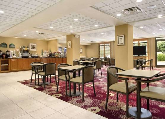 Wingate by Wyndham - Chattanooga 1