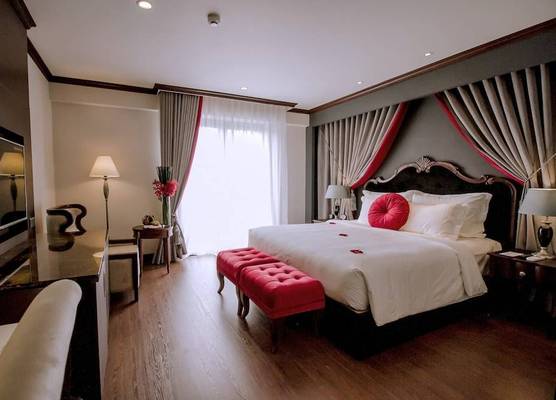 The Scarlett Boutique Hotel 1
