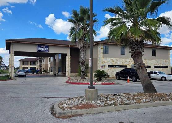 Karnes City Lodge 1