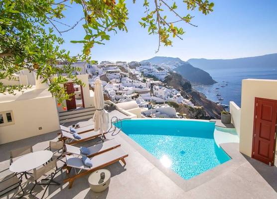 Aloia Villas 1