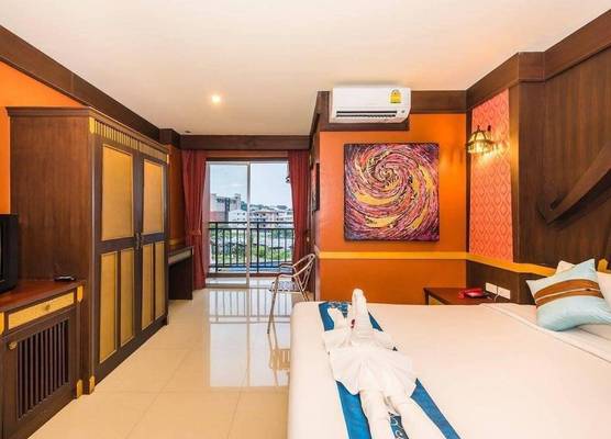 99 Residence Patong Hotel 1