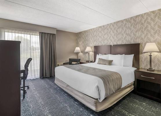 Best Western Plus Keene Hotel 1