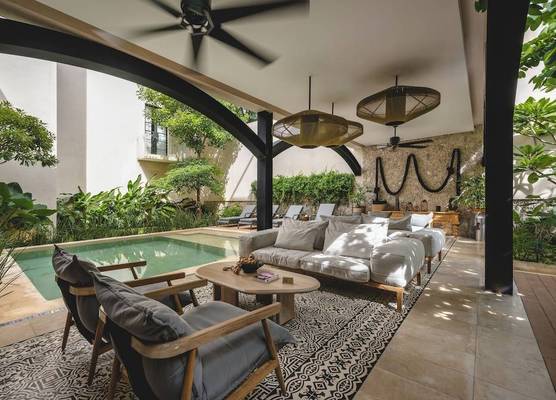 Adoro Hotel Boutique 1