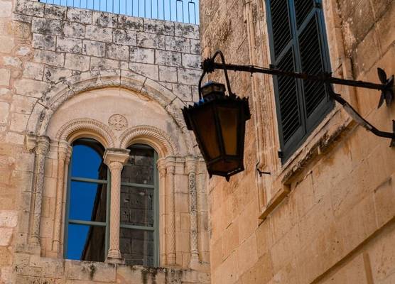 Palazzo Bifora Mdina 1