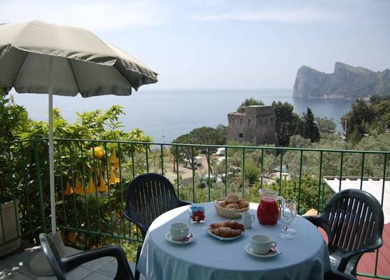 Marina del Cantone Chalet 1