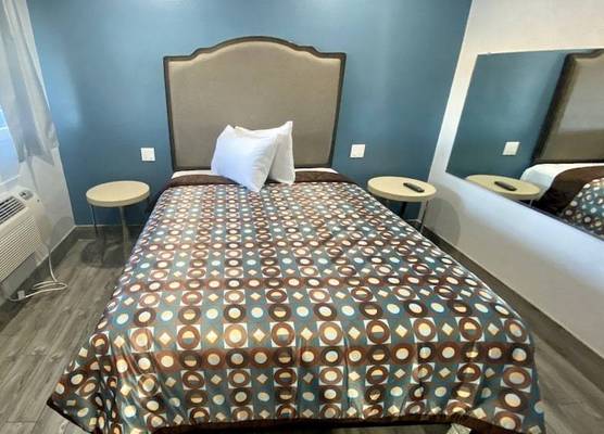 Dixie Motel 1