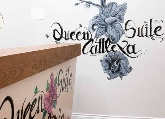 Queen Cattleya Suite 1