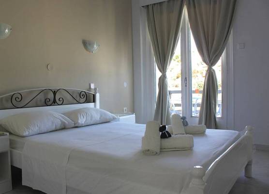 Syros Holidays 1