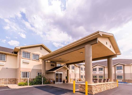 Quality Inn & Suites University 1