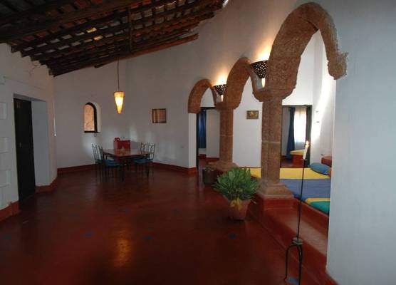 Hotel Laguna Anjuna, Goa 1