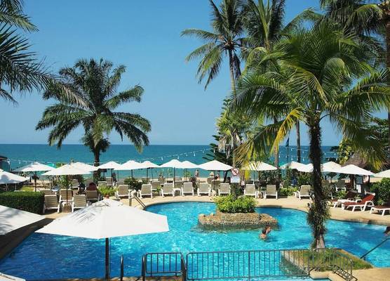 Khaolak Palm Beach Resort 1
