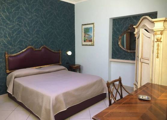 Hotel Serena 1