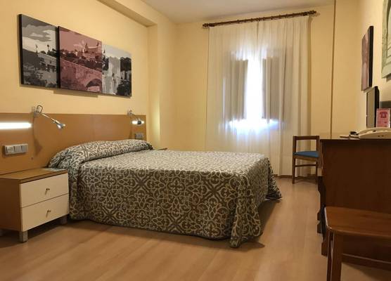 Hostal Santo Tomé 1