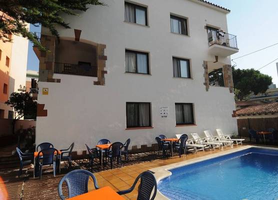 Apartamentos AR Caribe 1