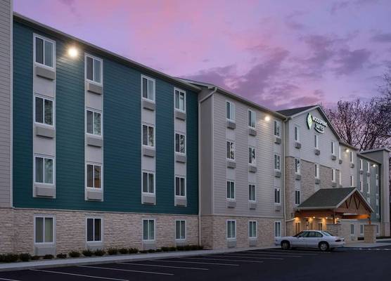 WoodSpring Suites Cartersville - Emerson 1
