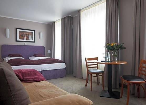 Hotel Hafentor 1